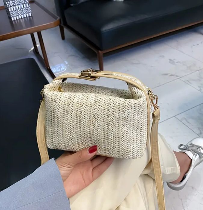 Сумка женская белая бежевая через плечо плетенная