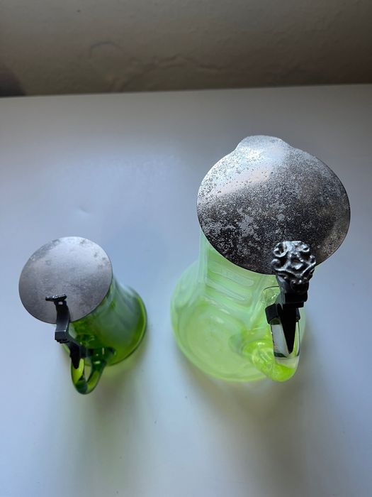 Canecas em vidro com tampa