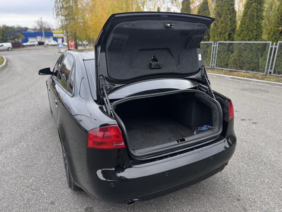 Audi А4 B7 1.8 Турбо Бензин , 2005 года