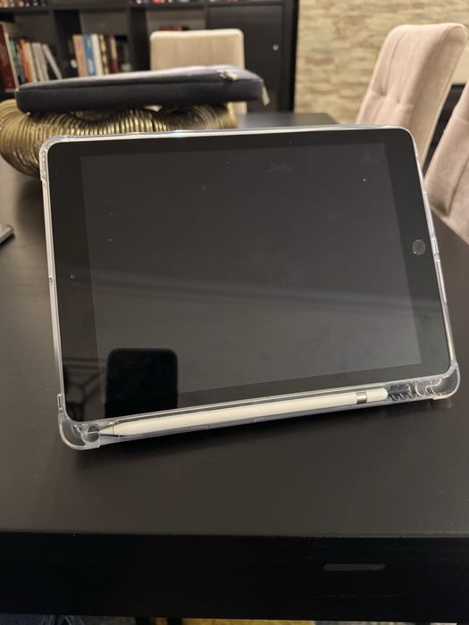 iPad 6ª Geração 32GB + Apple Pencil | Excelente Estado