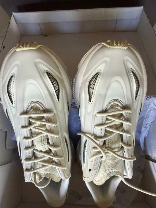 Кросівки Adidas Ozweego 36 розмір, бежеві, кроссовки