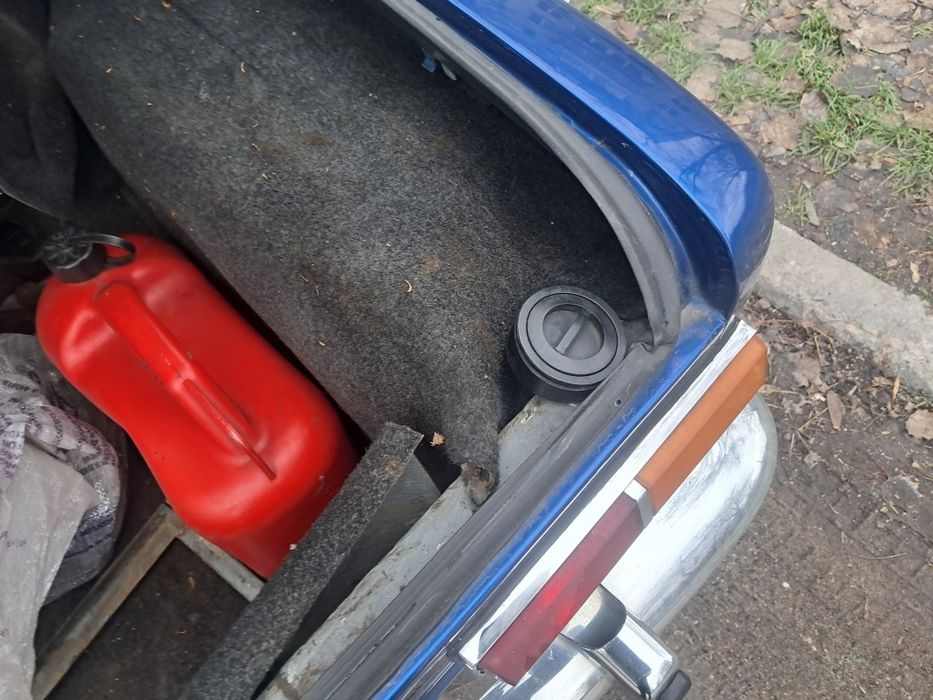 Продам ваз 2101 1.7 инжектор  Газ4.