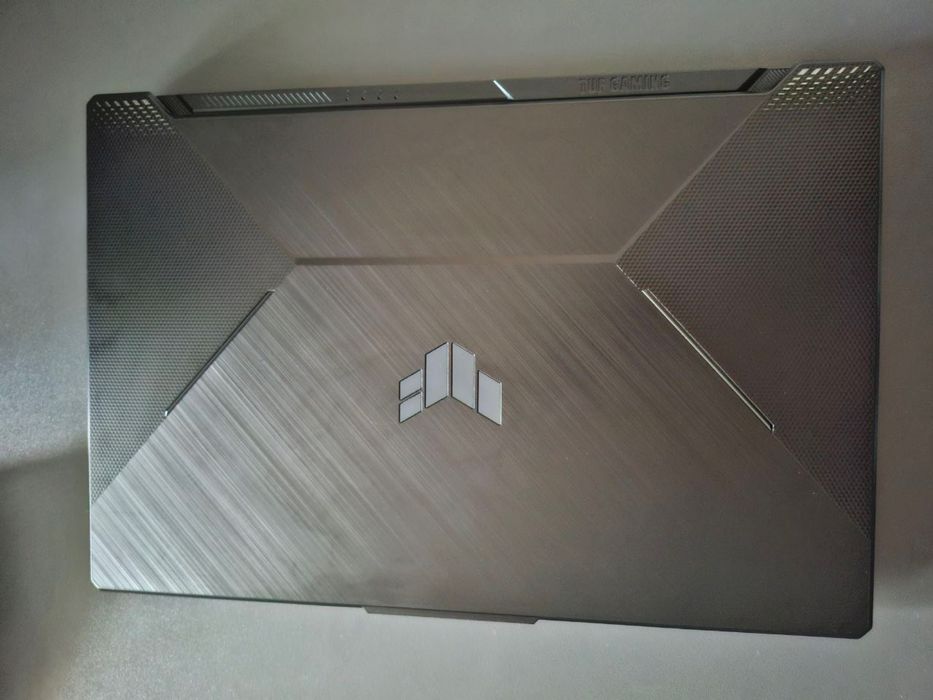 Ігровий ноутбук ASUS TUF Gaming F17 i5-11400H RTX 2050