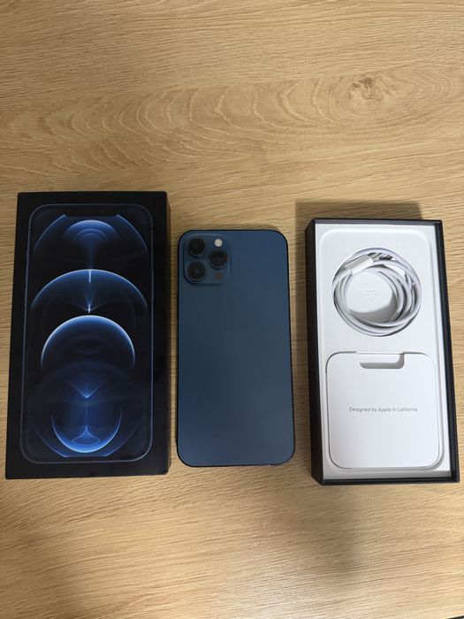 Продам Iphone 12 PRO MAX