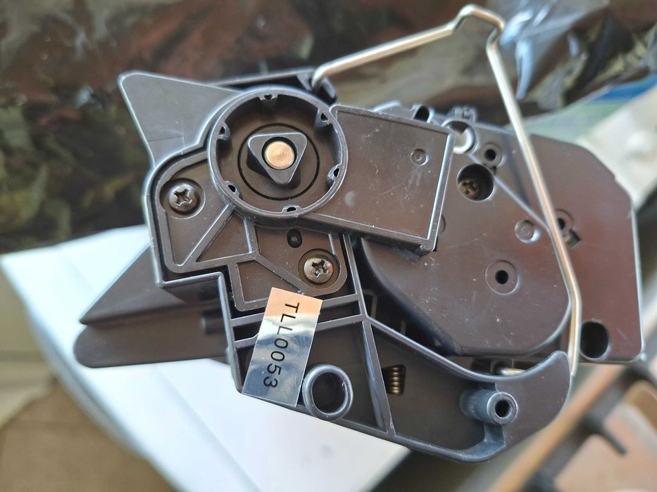Продам картридж HP C4096A