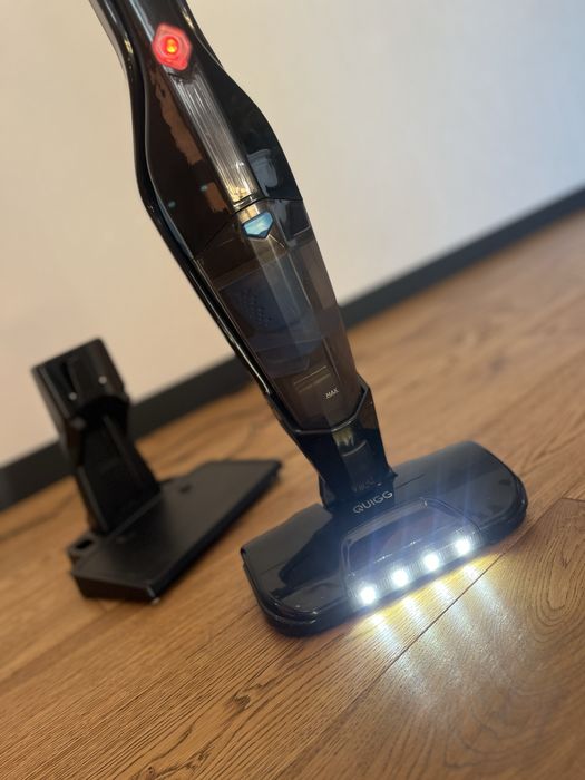 Беспроводной пылесос 2-в-1 + ручным пылесос / подсетка + база/Германия