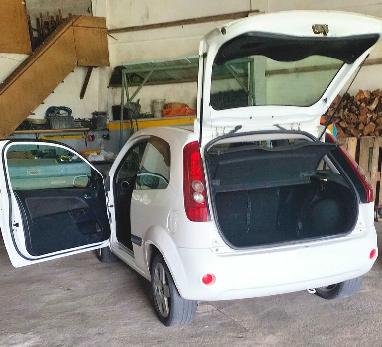 Ford Fiesta TDCI / 2056€