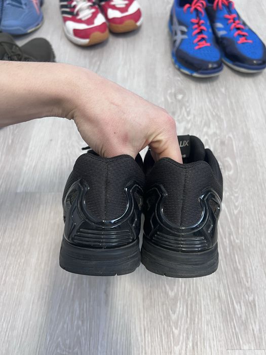 Кросівки adidas,44 розм