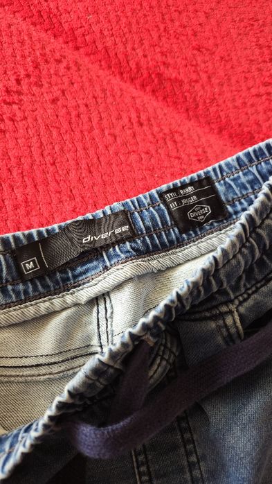 Joggers nowe diverse