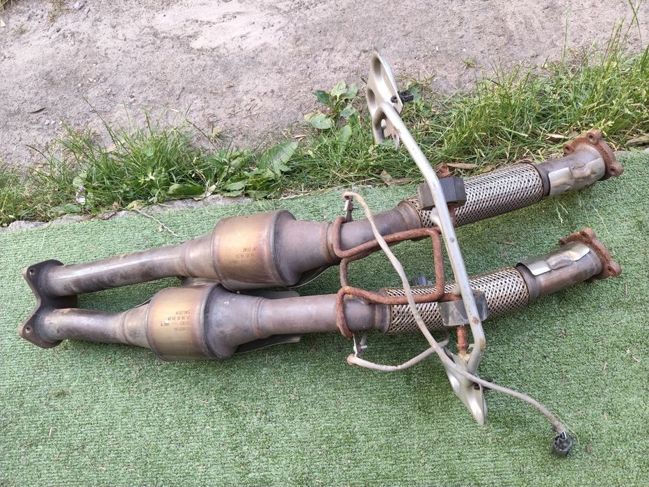 Katalizator Volvo 3.2 Benzyna S80 XC90 XC70 3110099100 SWEDEN
