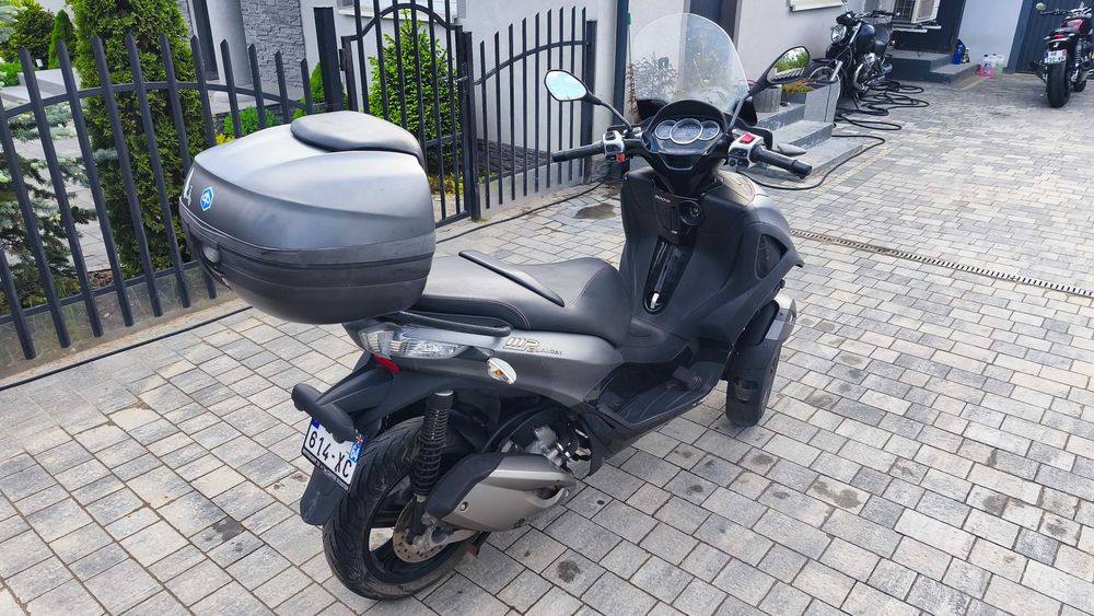 Skuter Piaggio MP3 300 LT / 16,7 kW Rok 2016r.