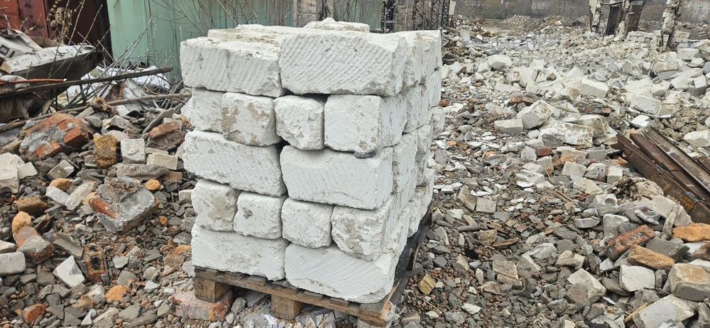 Инкерманский камень и  меловой