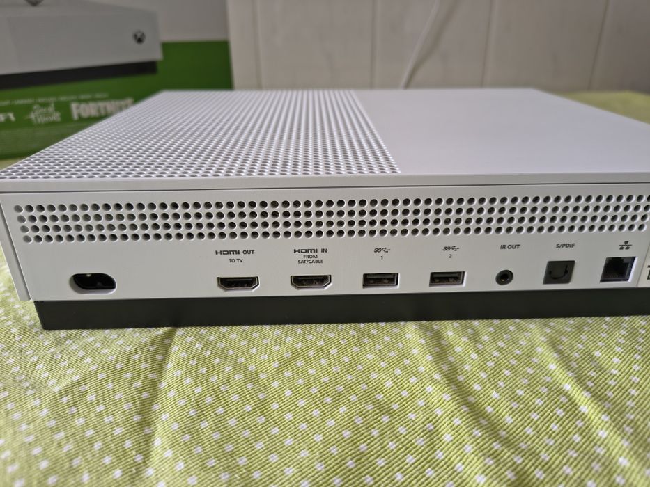 Xbox One S Digital