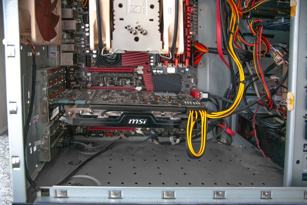 ПК компьютер м.плата-X58, i7-980X, RAM-24Gb, SSD-120Gb, GTX 660 Ti