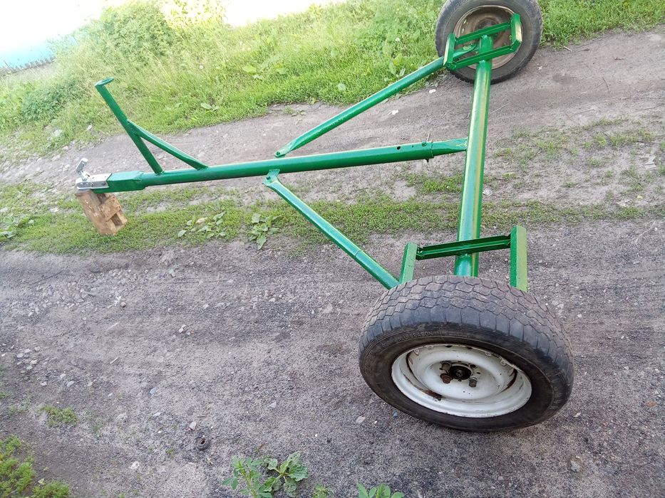 Продам лафет частичной погрузки для всех моделей авто  ширина 2 метра.