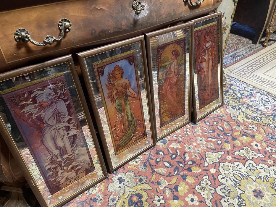 Quadros mucha antigos