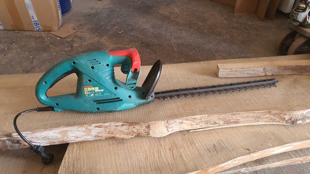 Sprawne Elektryczne Nożyce do żywopłotu Bosch AHS 42-16 Piła Sekator