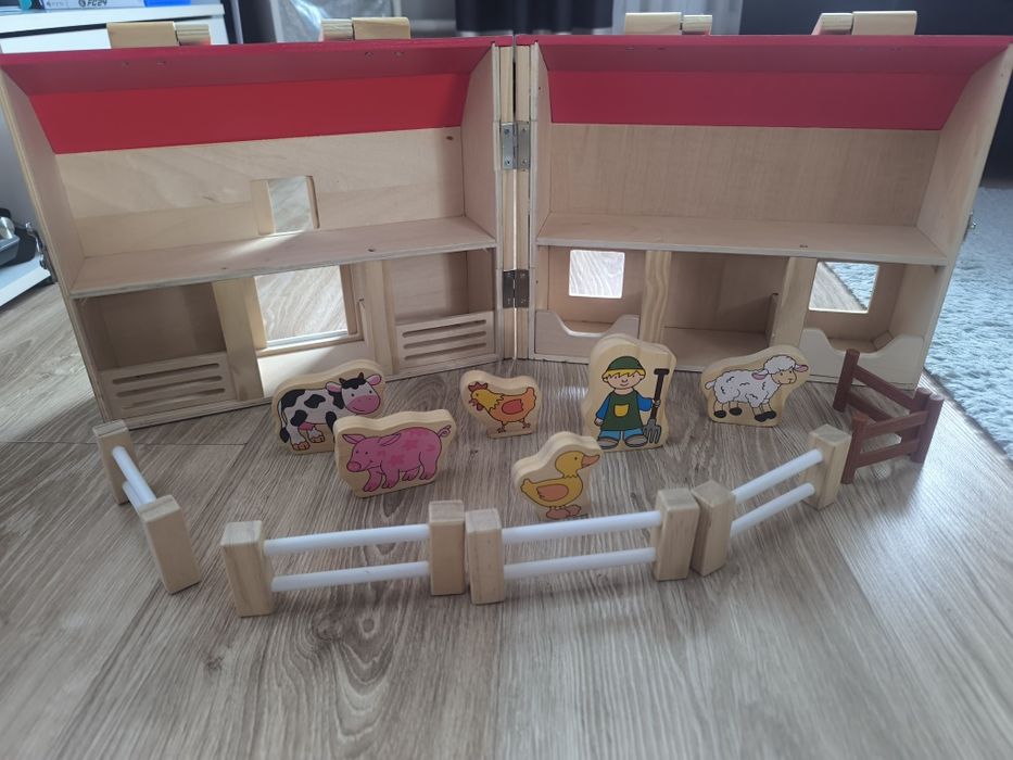 Drewniany domek - farma