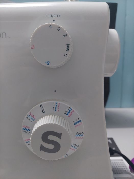 Maquina costura singer