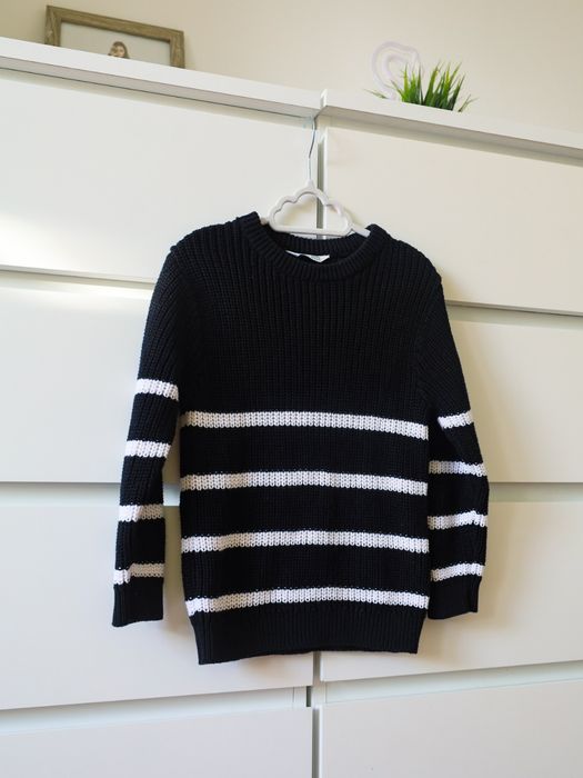 Chłopięcy dziewczęcy sweter czarno białe paski Cubus 110/116 jesienny