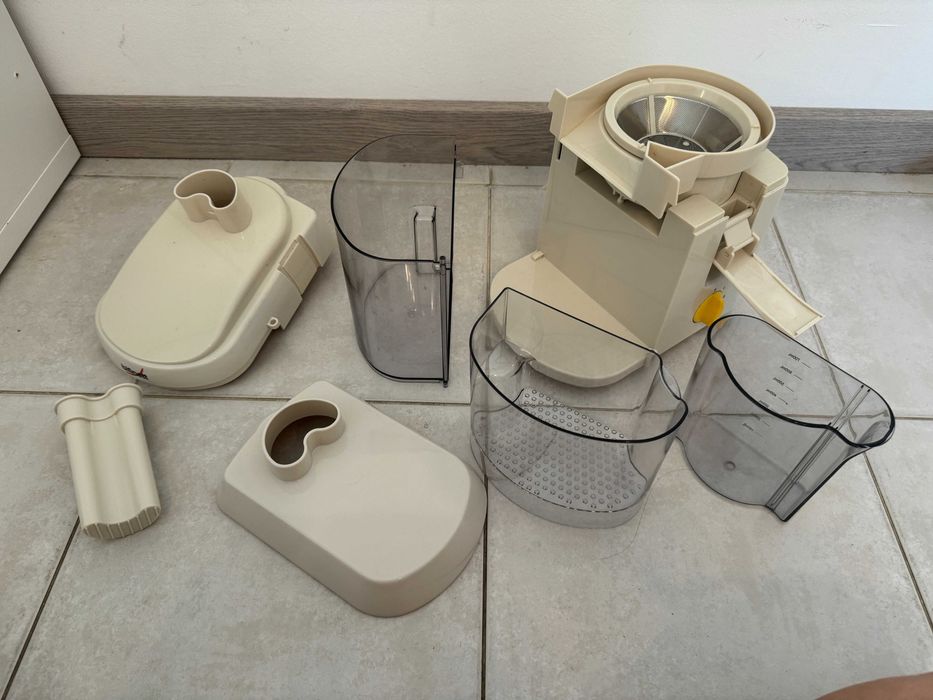 centrifugadora/máquina de sumos bifinett