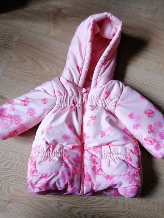 Sprzedam kurtkę zimowa 5 10 15 rozm 68