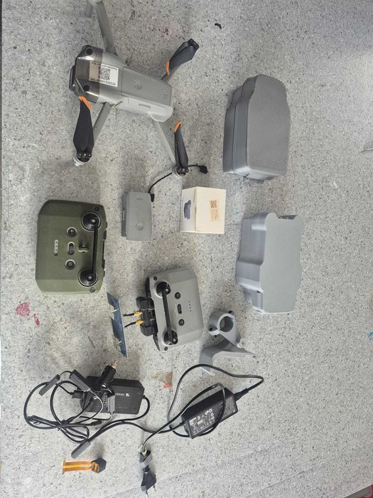 Dji air 2 s bogaty zestaw