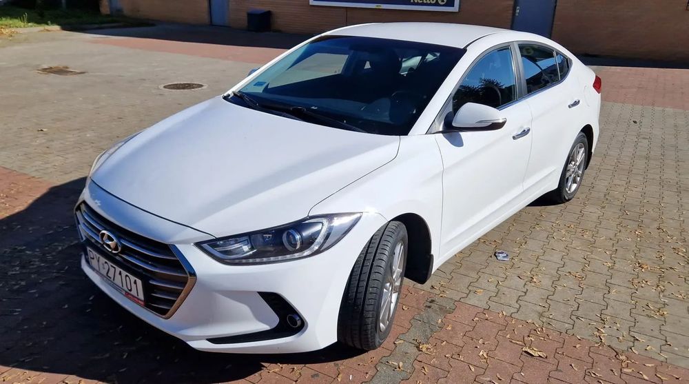 Hyundai Elantra Drugi właściciel, salon Polska, 130.000 km