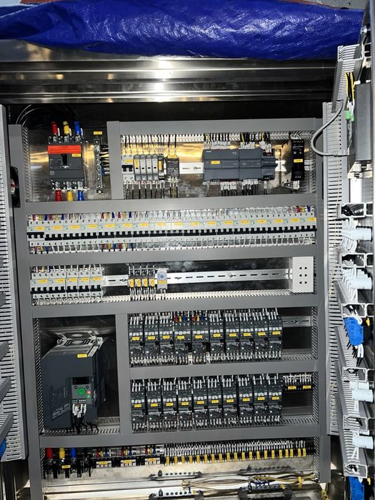 AUTOMATYKA | Serwis | projektowanie i wykonanie układów automatyki
