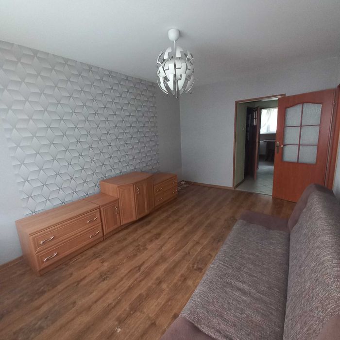 Sprzedam 2 pokojowe mieszkanie,parter Blonie