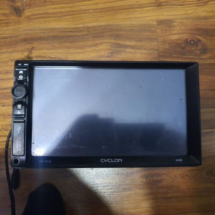 Cyclone mp7015 не андроід