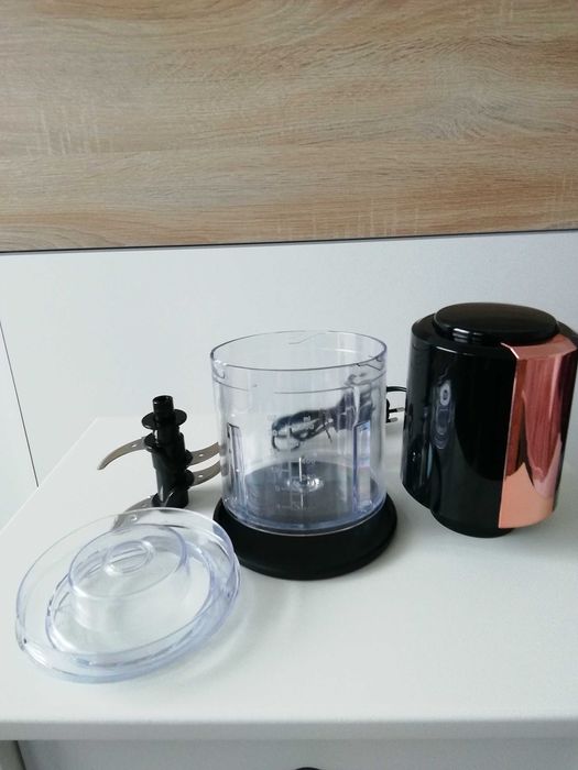 Blender,rozdrabniacz do warzyw,owoców,orzechów BERLINGER Haus