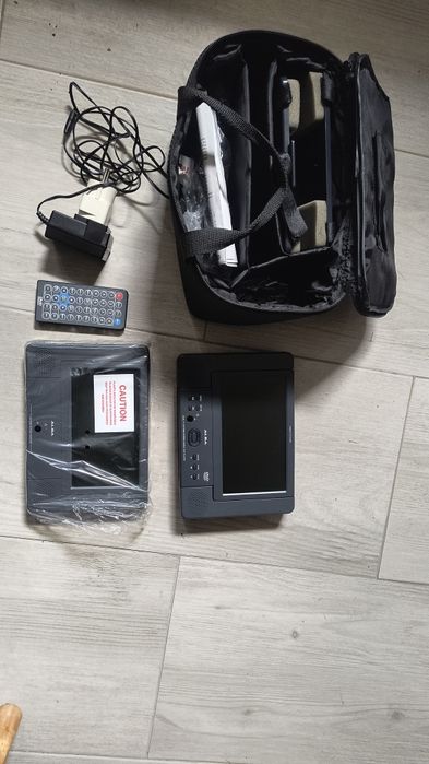 Zestaw dvd do samochodu