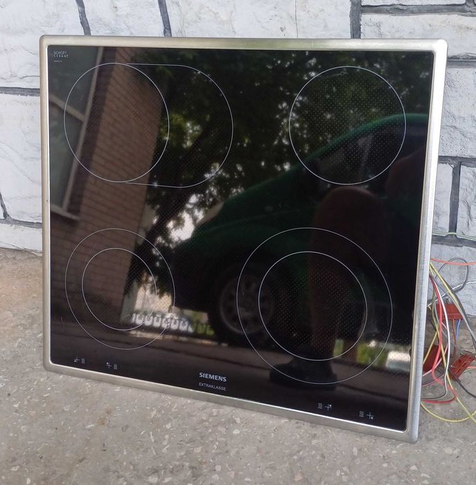 Вбудована електрична плита поверхня 60 см Сіменс Siemens вживана