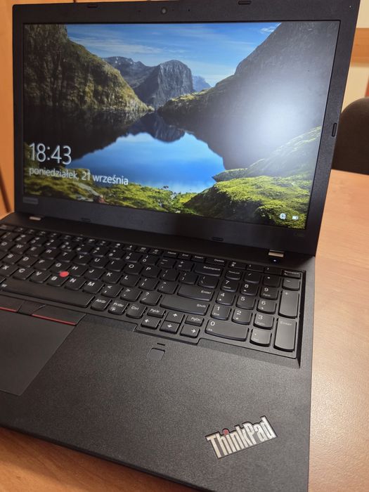 Lenovo ThinkPad L580 / i5-8250U / 8GB RAM / Windows 10 Pro