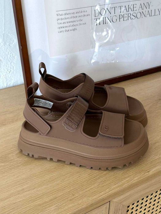Босоніжки НОВІ Ugg Goldenglow Sandals (36-41)
