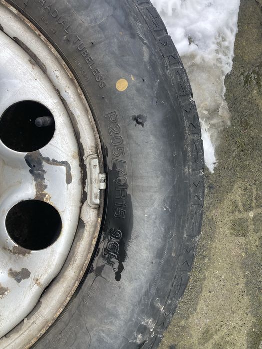 Шини всесизонні  205/70 r15