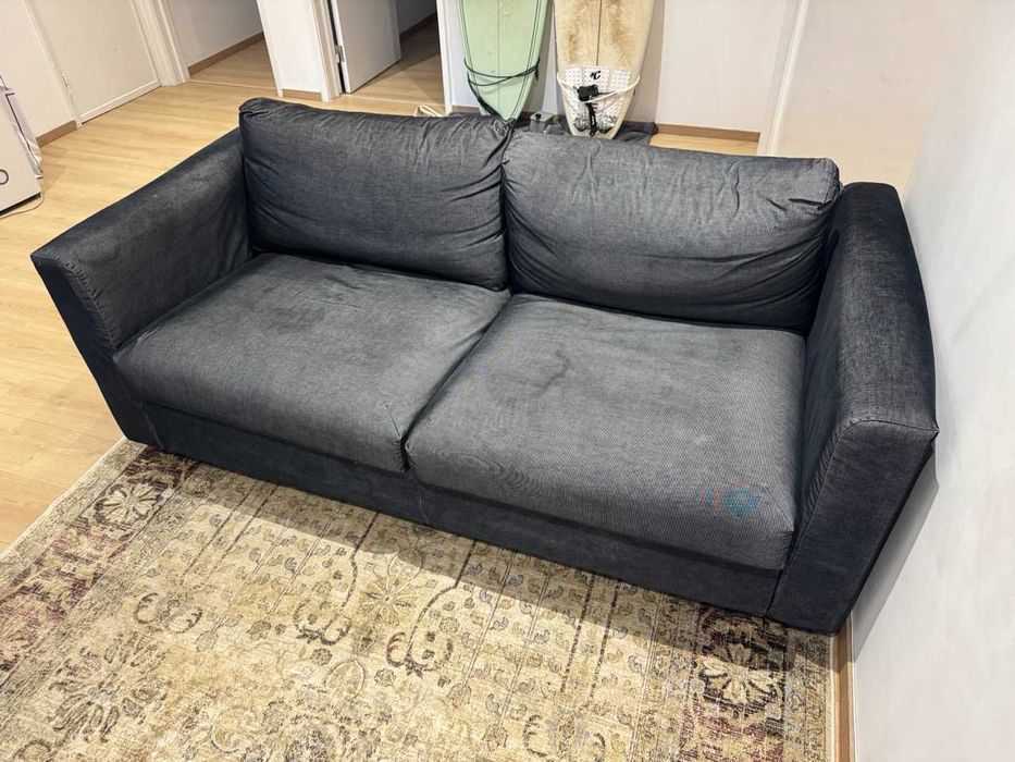 Sofá-Cama Azul – 10€ (Retirar no Local)