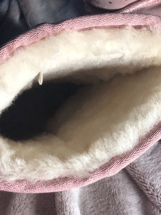 Ugg рожеві с камінцями 39 розмір