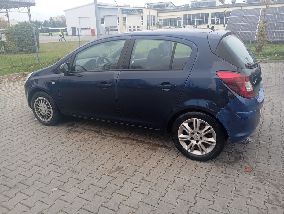 Opel Corsa 1.7d 2010r