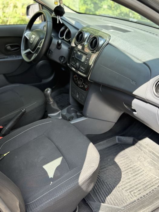 Продам Dacia , Renault Sandero 2017 газ/бенз