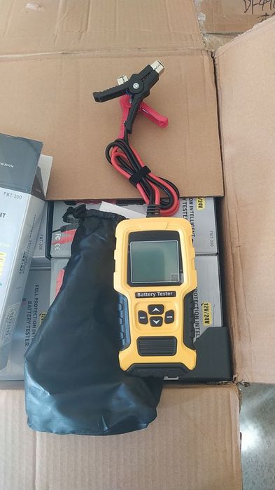 Тестер акумуляторних батарей FOXSUR FBT-300