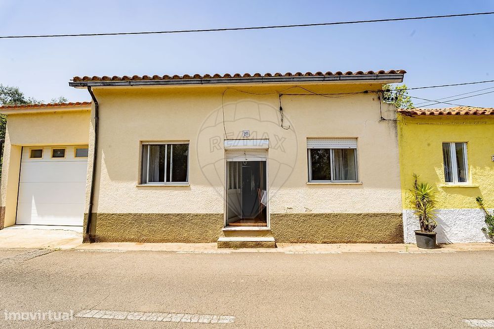 Moradia T2 para venda