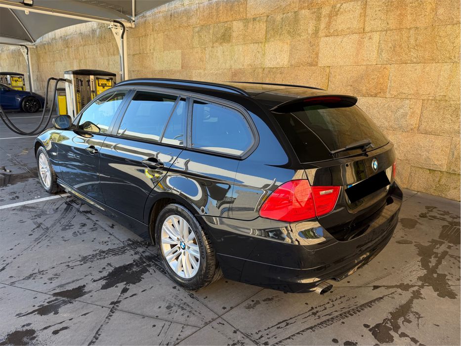Bmw 318 D de 2012 Como Novo