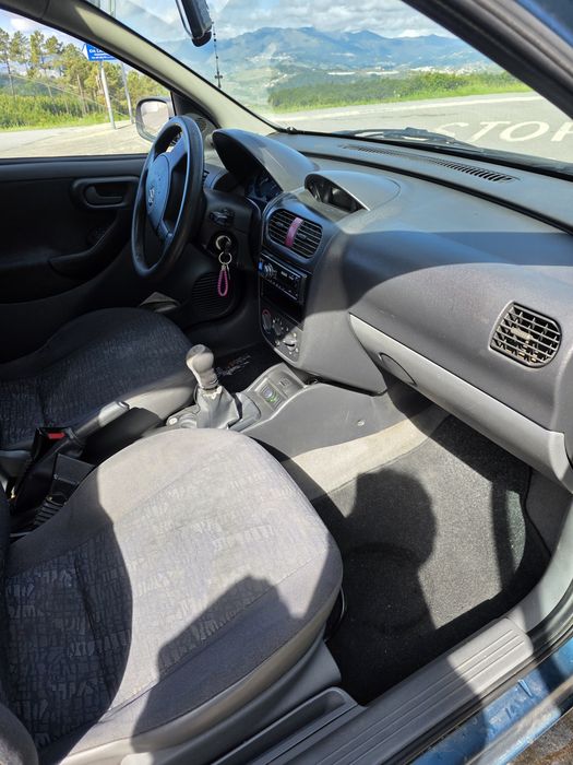 Opel corsa C 1.7dti gasóleo