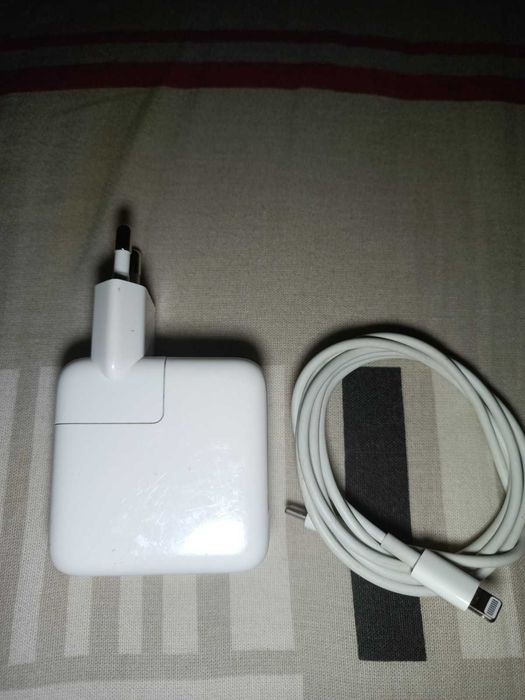 Оригінальний зарядний пристрійApple Macbook Type-C 30W ( A1882 )