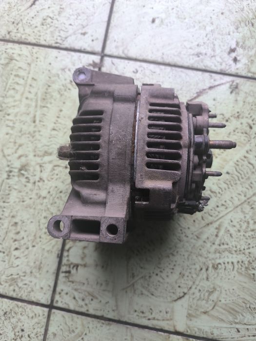 Продам генератор на w168 mercedes