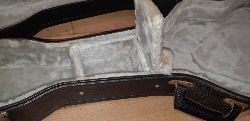 Purple Classical 4/4 Hard Case64740316982659124