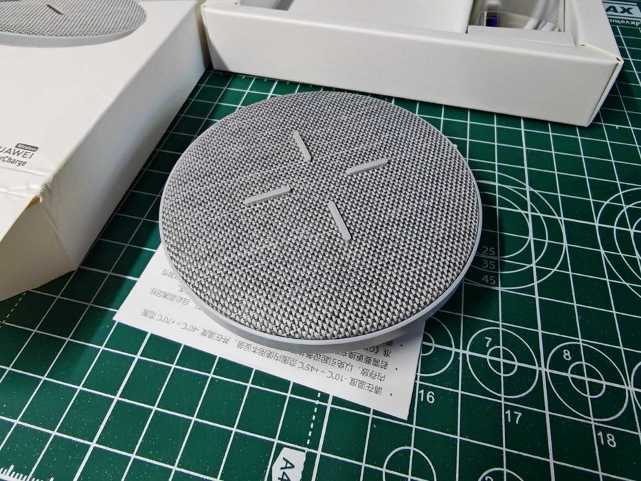 Беспроводное зарядное устройство VIKEFON/Huawei CP61