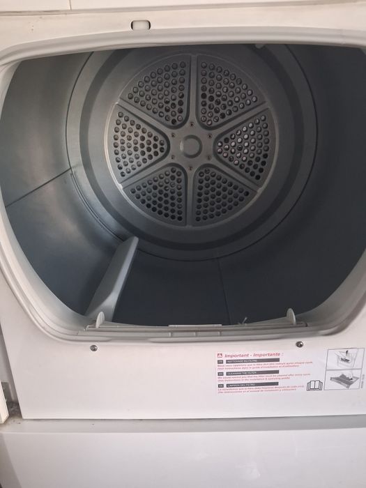 Máquina de secar roupa 9kg